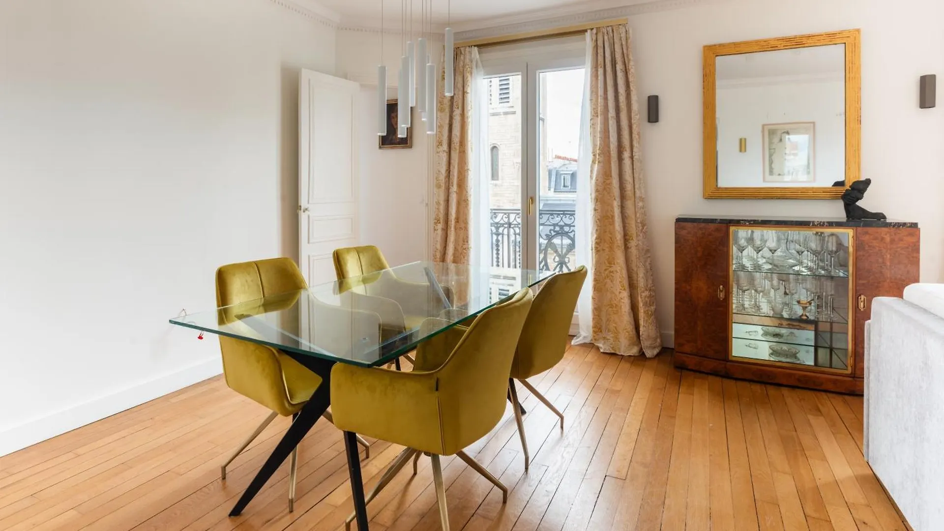 Appartement Captivating 2Bd Flat Jules Joffrin Mairie Du 18 Paris