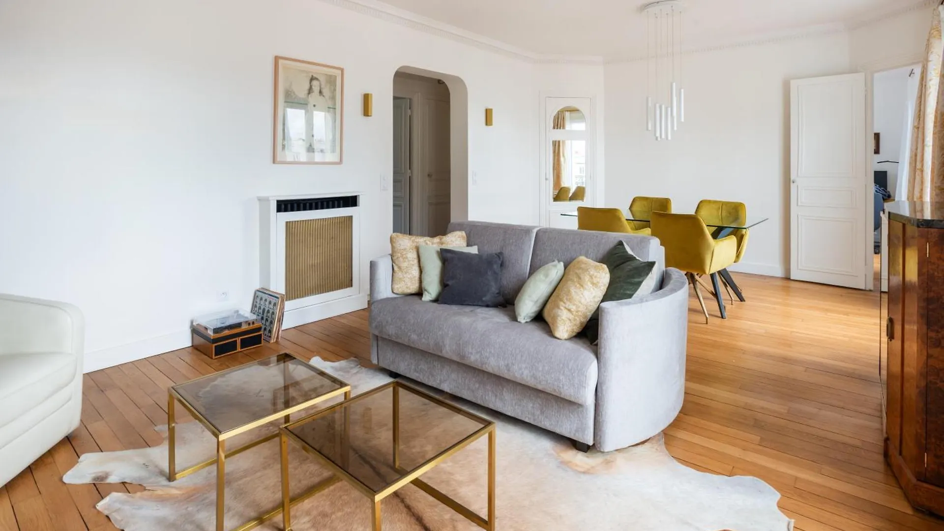 Appartement Captivating 2Bd Flat Jules Joffrin Mairie Du 18 Paris France