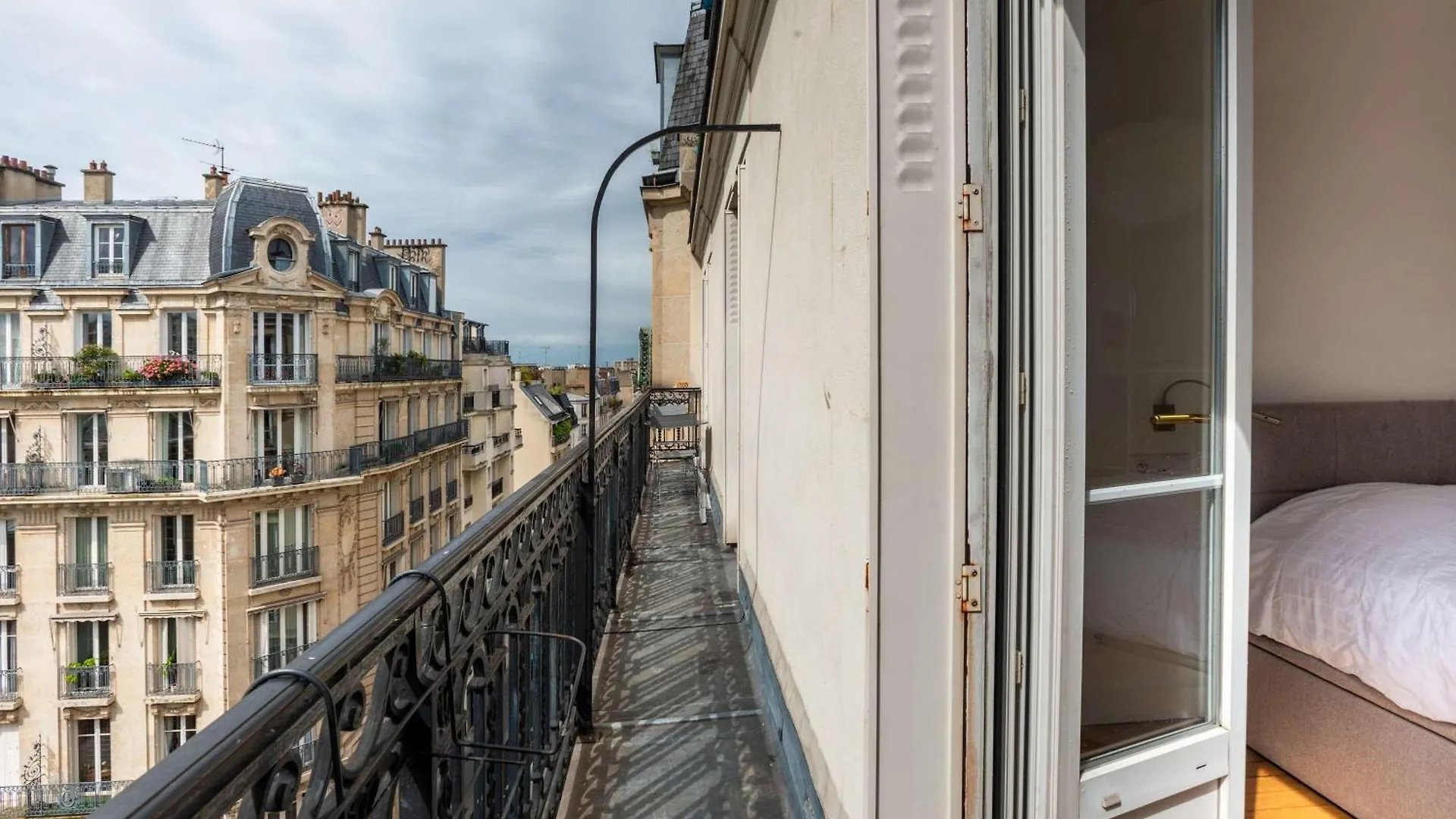 דירה פריז Captivating 2Bd Flat Jules Joffrin Mairie Du 18 צרפת